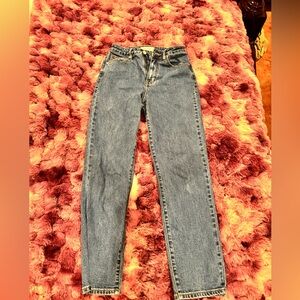 Pacsun Mom Jeans Size 25